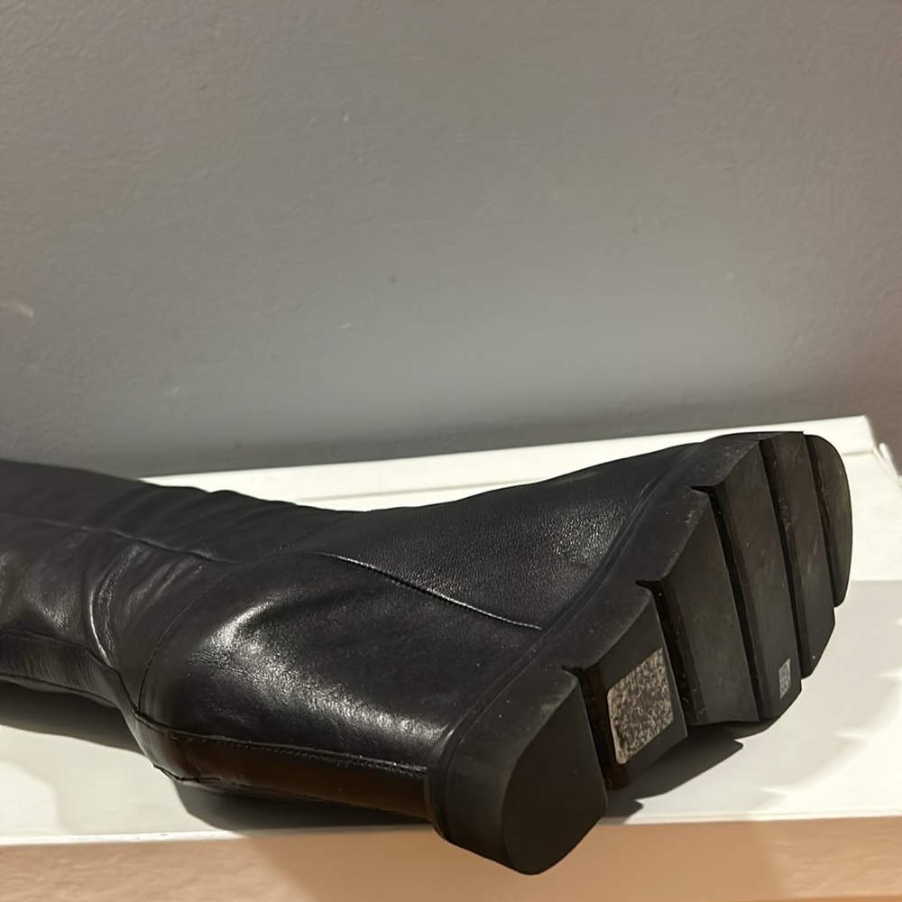 Wedges - Picture 2 of 4